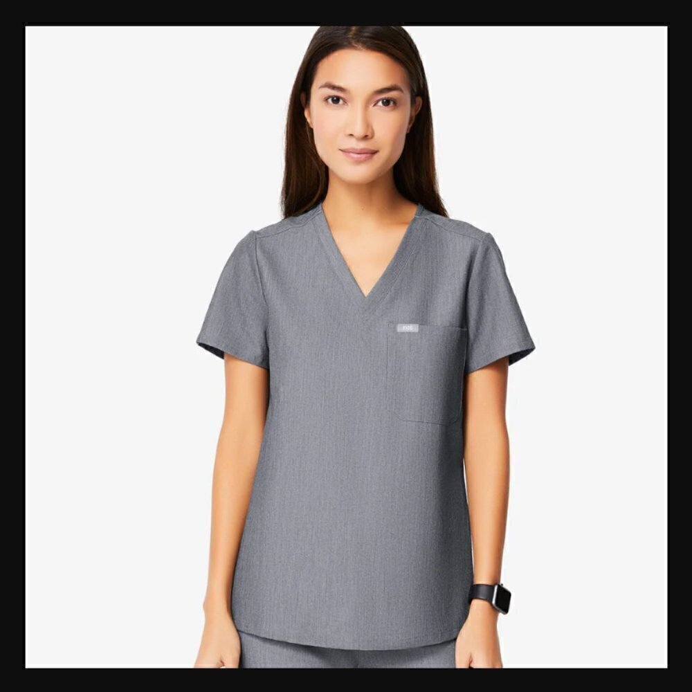 Figs Catarina Double Pocket Scrub Top